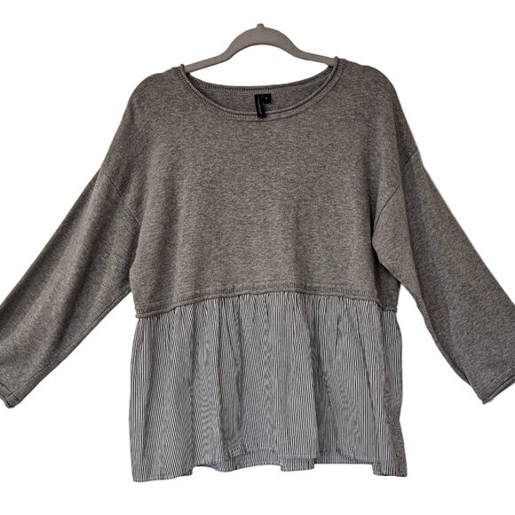 Moon & Madison Anthropologie Women’s L ¾ Sleeve Gray Sweater w/ Striped Sweep - Picture 1 of 5